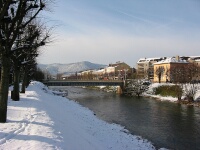La Meurthe en hiver au centre de Saint-Di